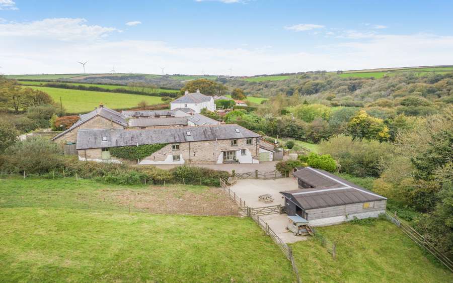 Higher Hewish Ln, Muddiford à vendre - Photo de l’immeuble – Image 2 sur 17