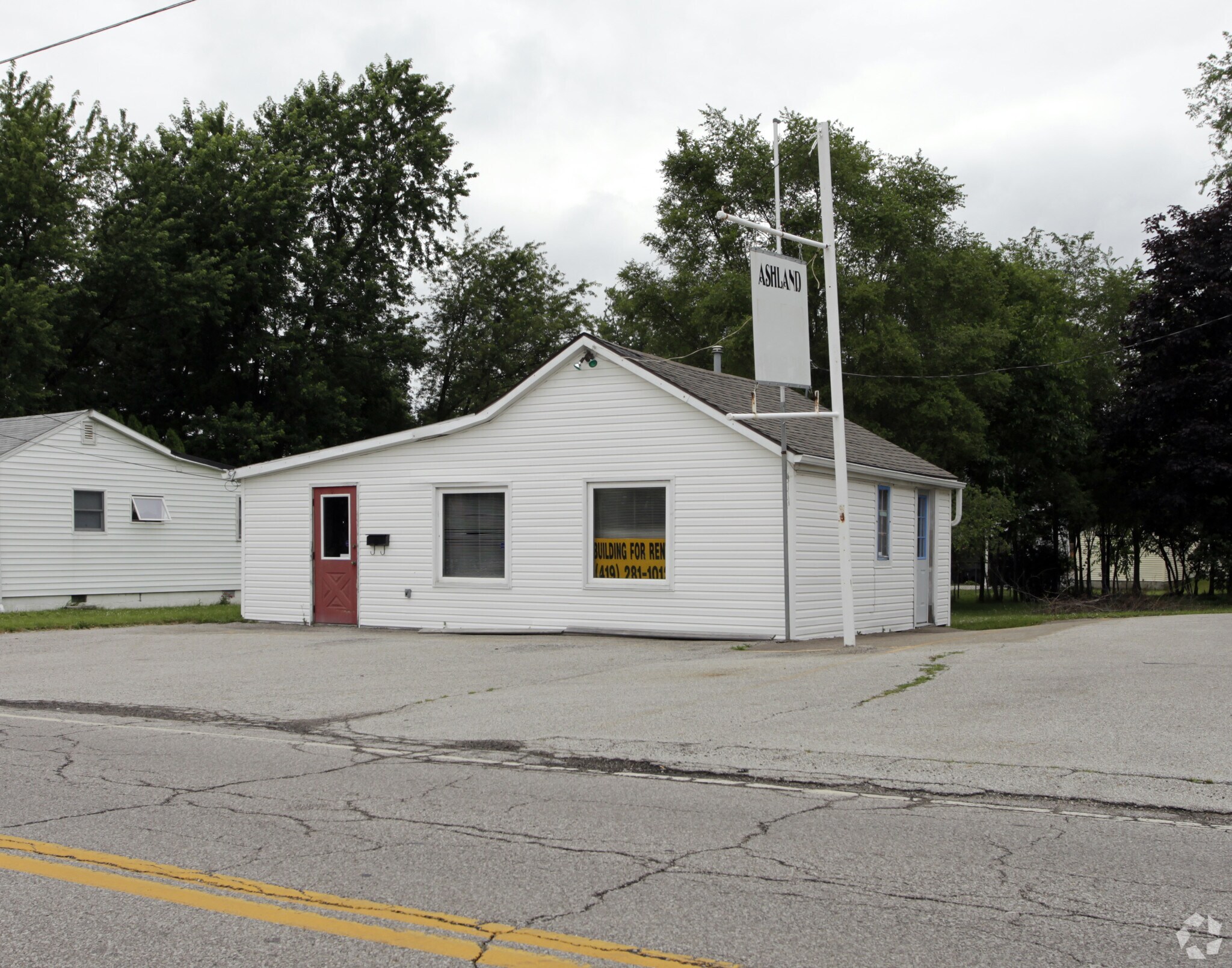 900 E Main St, Ashland, OH à vendre Photo principale– Image 1 sur 3