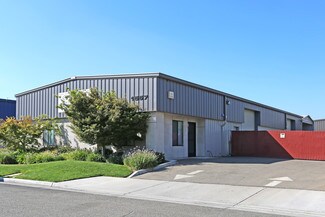 Plus de détails pour 1557 N Sierra Vista Ave, Fresno, CA - Industriel/Logistique à louer