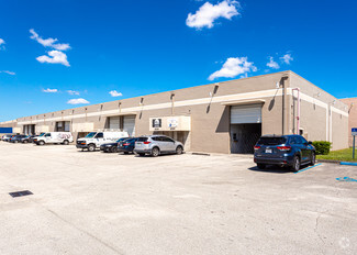 Plus de détails pour 8503-8529 NW 68th St, Miami, FL - Industriel/Logistique à louer