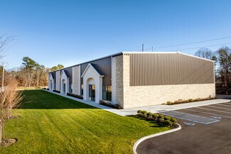 Plus de détails pour 111 Long Island Ave, Yaphank, NY - Industriel/Logistique à vendre