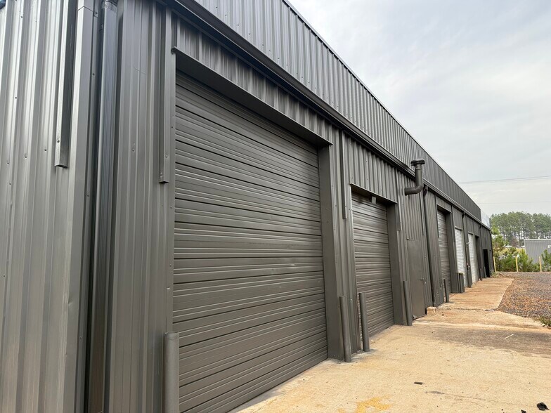 8187 Valley Falls Rd, Spartanburg, SC à vendre - Photo de l’immeuble – Image 3 sur 3