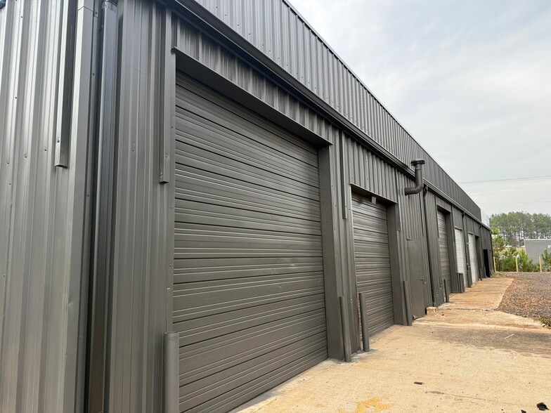 8187 Valley Falls Rd, Spartanburg, SC à louer - Photo principale – Image 3 sur 3