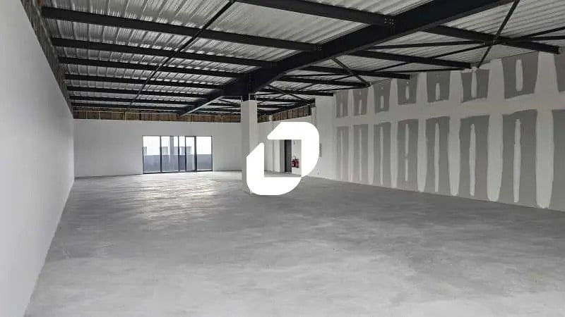 Bureau dans Le Mesnil-Amelot à louer Photo de l’immeuble– Image 1 sur 19