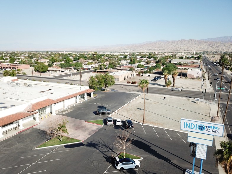 44105 Jackson St, Indio, CA à louer - Photo de l’immeuble – Image 3 sur 4