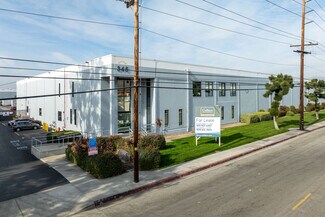 Plus de détails pour 345 N Baldwin Park Blvd, City of Industry, CA - Industriel/Logistique à louer
