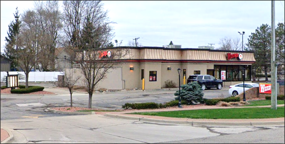440 S Lafayette St, South Lyon, MI à vendre - Photo de l’immeuble – Image 3 sur 3