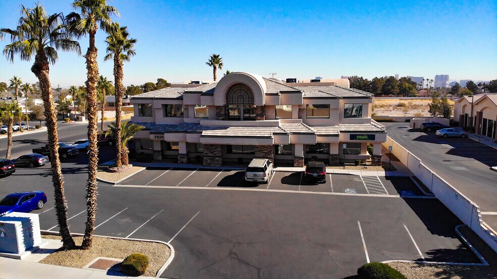 2920 S Jones Blvd, Las Vegas, NV à louer - Photo principale – Image 1 sur 3