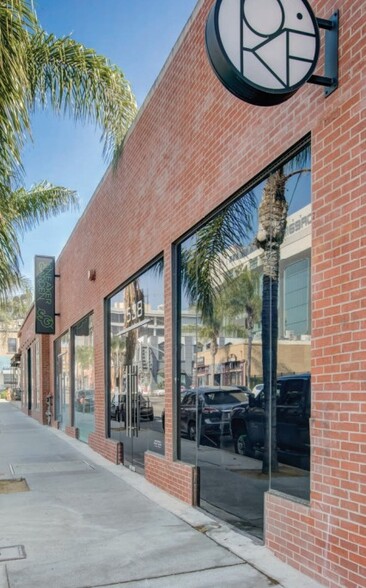 1538-1540 N Cahuenga Blvd, Los Angeles, CA à louer - Photo de l’immeuble – Image 3 sur 4