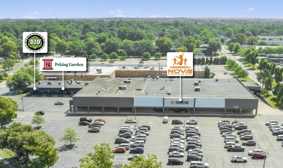 2100-2144 E Whipp Rd, Dayton, OH à louer Photo principale– Image 1 sur 6