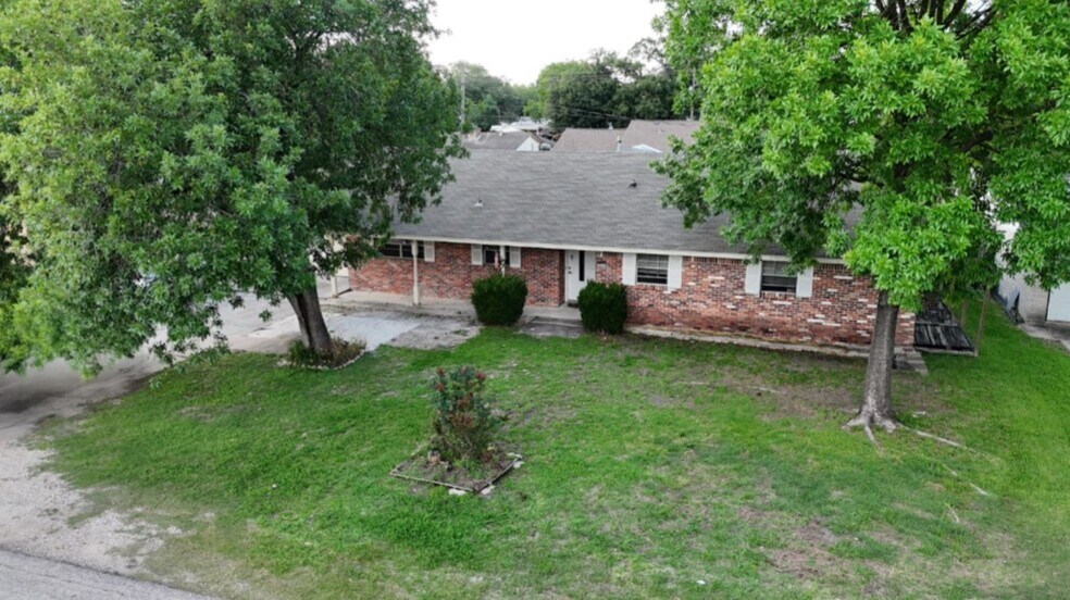 12022 Moonmist Dr, Houston, TX à louer - Photo principale – Image 1 sur 17