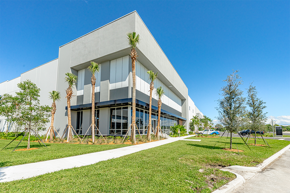 311 Racetrack Loop, Pompano Beach, FL à louer Photo intérieure– Image 1 sur 24