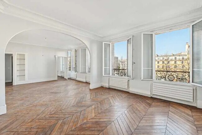 Plus de détails pour 57 Avenue Charles De Gaulle, Neuilly-sur-Seine - Bureau à vendre