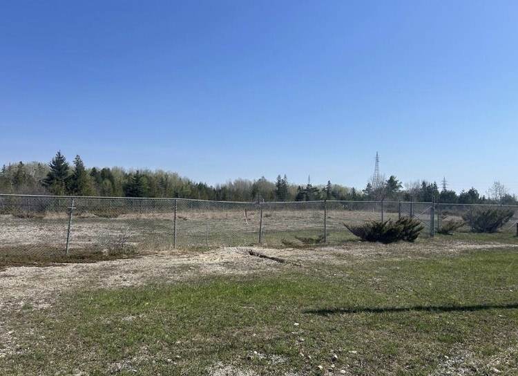 74 Vankoughnet St, Little Curren, ON à vendre - Photo principale – Image 1 sur 2