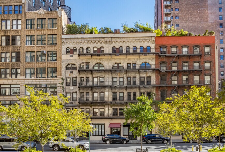 244-252 W 27th St, New York, NY à louer - Photo principale – Image 1 sur 4