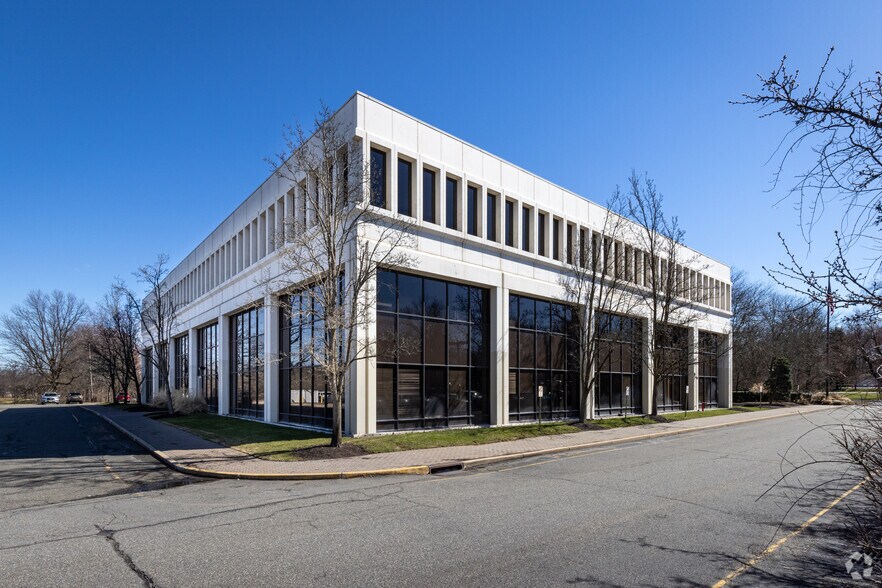 25 Hanover Rd, Florham Park, NJ à louer - Photo de l’immeuble – Image 2 sur 7