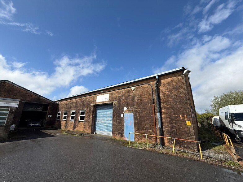 Tyn Y Bonau Rd, Pontarddulais à louer - Photo principale – Image 1 sur 1