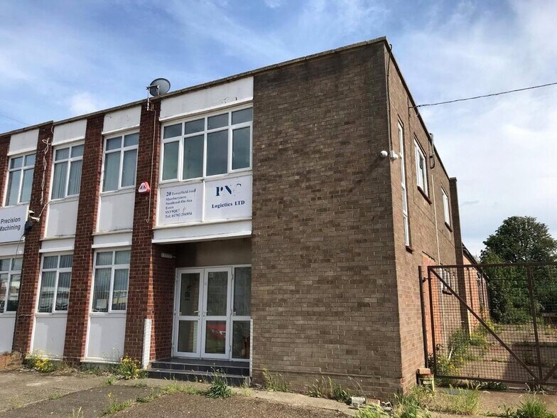 20 Towerfield Rd, Southend On Sea à vendre - Photo de l’immeuble – Image 2 sur 15