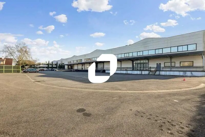 2 Avenue Du Bois De L'Epine, Évry-Courcouronnes à louer - Photo de l’immeuble – Image 2 sur 14