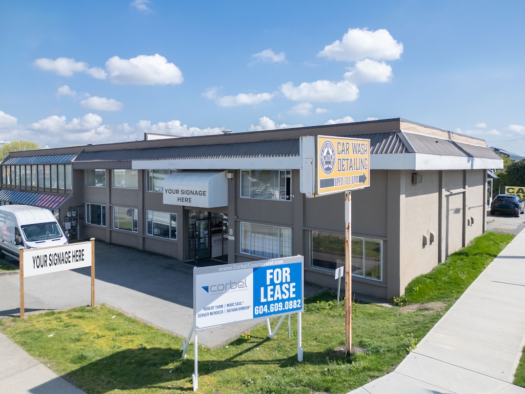 5690-5696 Imperial St, Burnaby, BC à louer Photo de l’immeuble– Image 1 sur 8