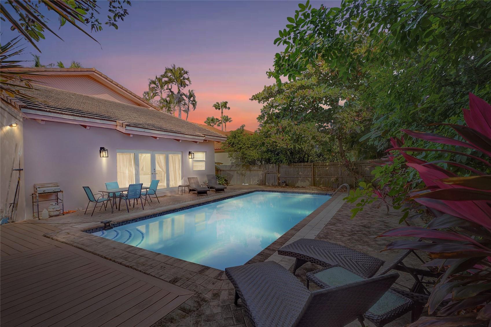375 Golden Beach Dr, Golden Beach, FL à vendre Photo de l’immeuble– Image 1 sur 46