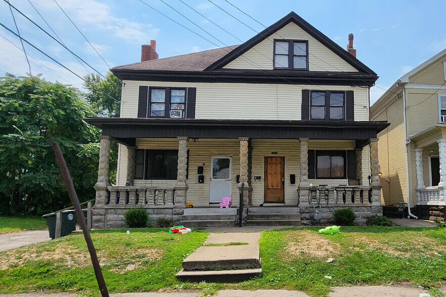 1525 Plum St, Steubenville, OH à vendre - Photo principale – Image 1 sur 32