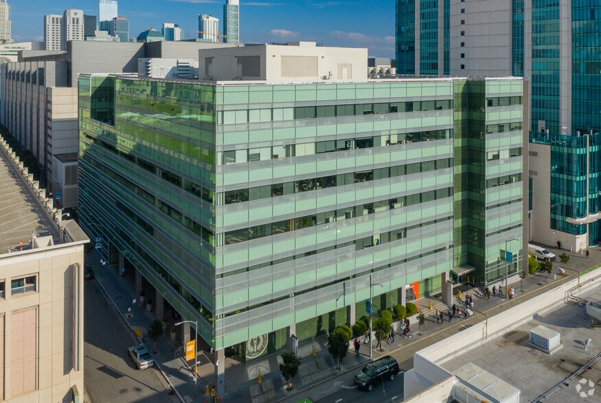 155 5th St, San Francisco, CA à louer - Photo de l’immeuble – Image 1 sur 13