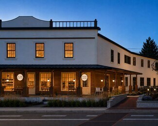 Plus de détails pour 1872 Av Bourgogne, Chambly, QC - Local commercial à louer