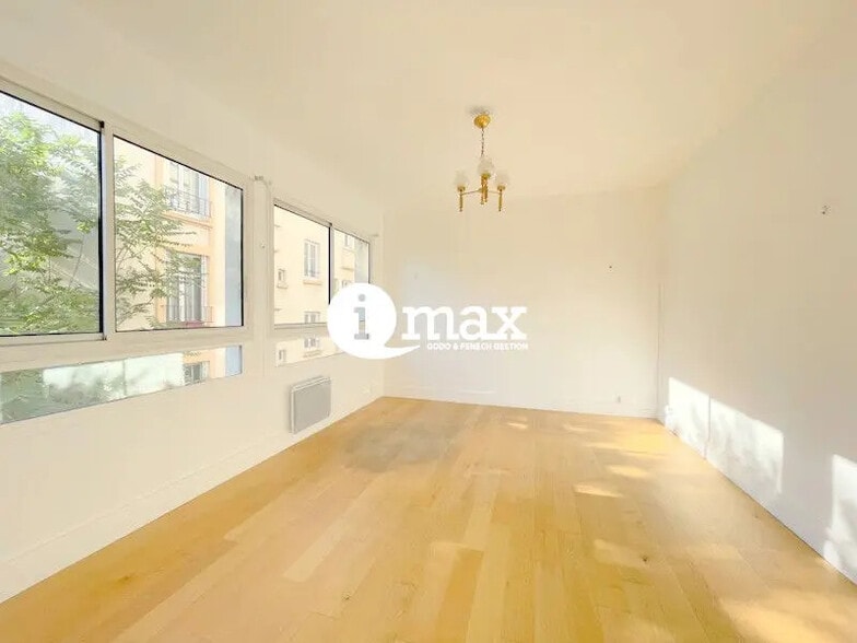 51 Boulevard Henri Sellier, Suresnes à louer - Photo de l’immeuble – Image 3 sur 7