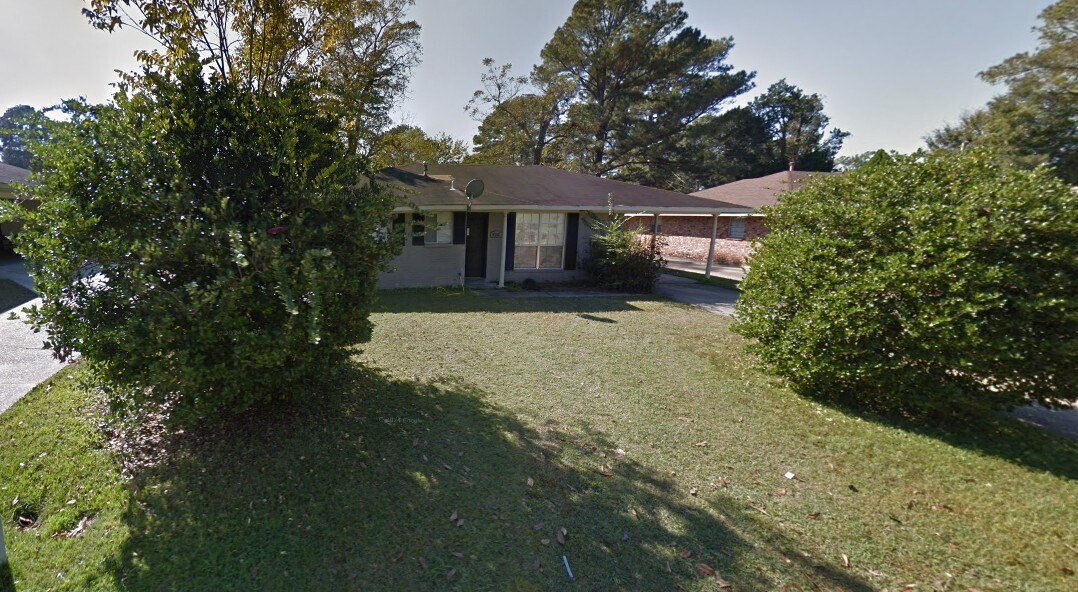 9466 Balboa Dr, Baton Rouge, LA à vendre Photo principale– Image 1 sur 2