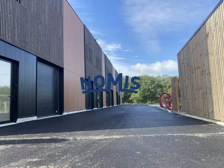 Local d'activités dans Le Bignon à vendre - Photo de l’immeuble – Image 1 sur 6