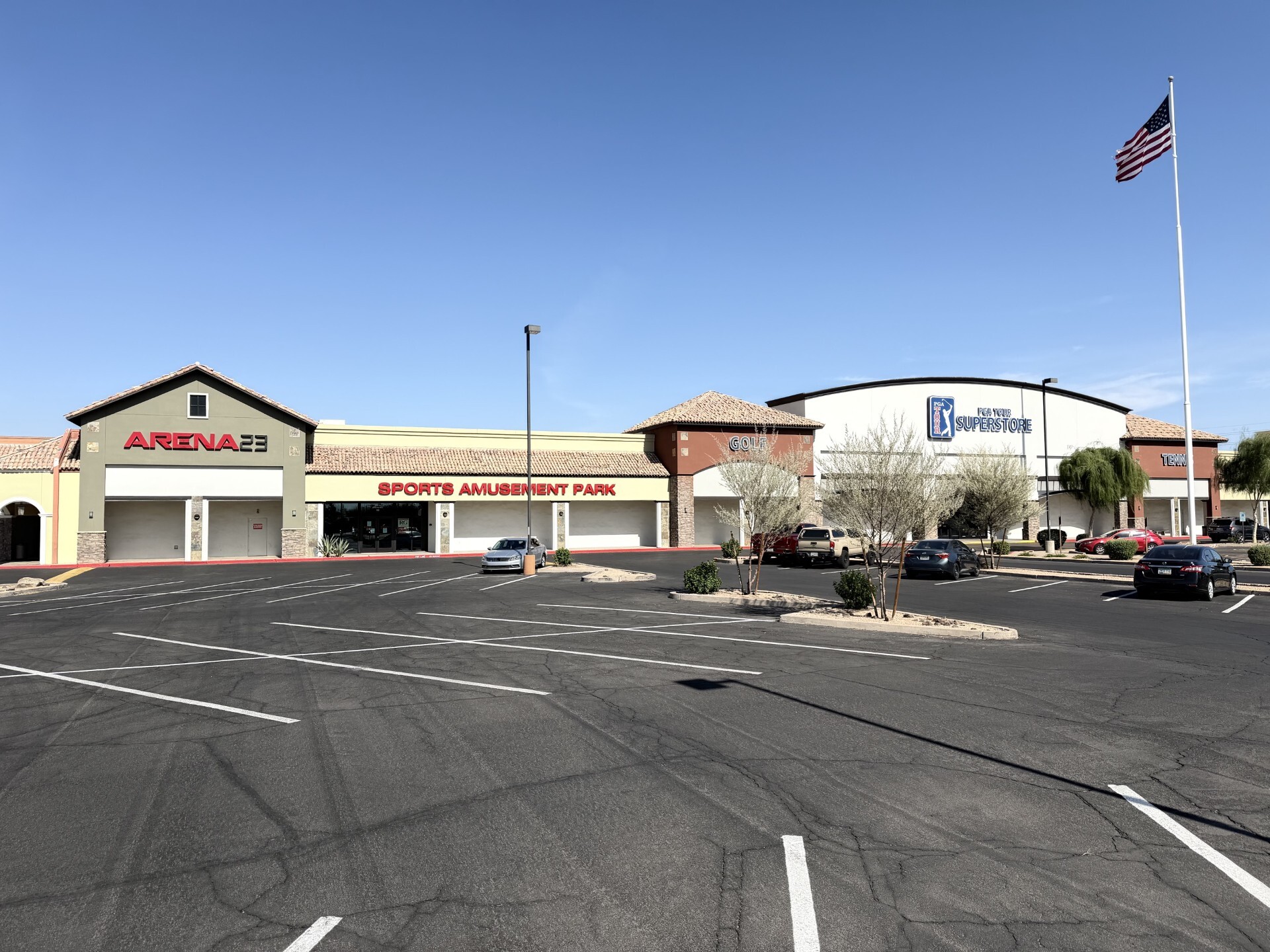 2041-2091 N Arizona Ave, Chandler, AZ à louer Photo intérieure– Image 1 sur 10