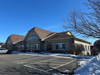 Plus de détails pour 7945 Stone Creek Dr, Chanhassen, MN - Bureau à louer