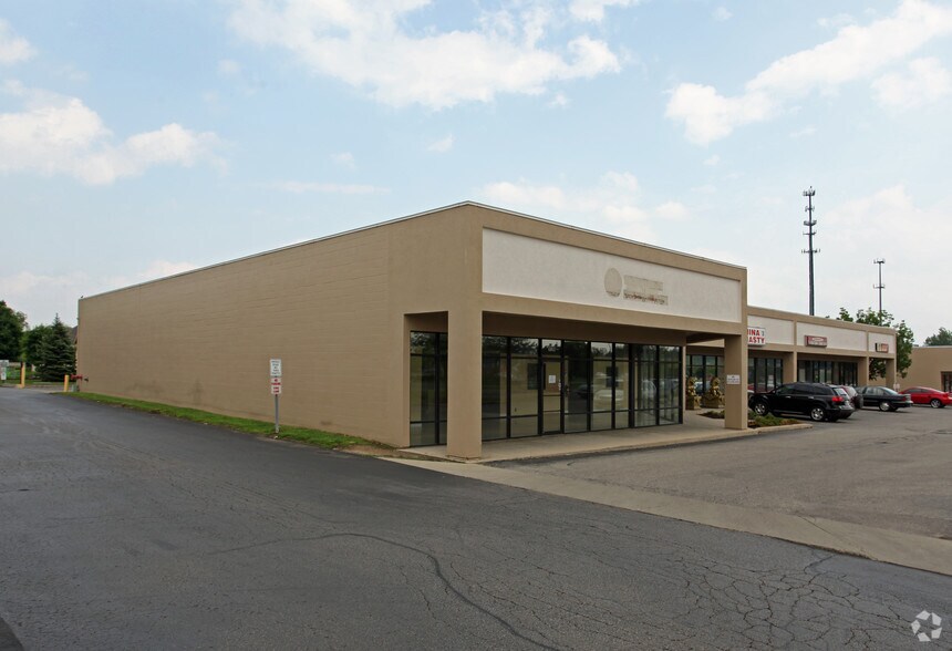 9130-9152 Dayton Lebanon Pike, Dayton, OH à louer - Photo de l’immeuble – Image 3 sur 11