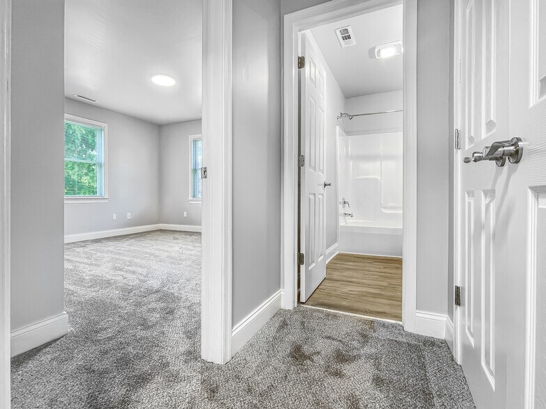 200 Barker Ave, Sharon Hill, PA à vendre - Photo de l’immeuble – Image 3 sur 10