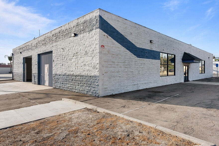 7581 Industrial Way, Stanton, CA à louer - Photo de l’immeuble – Image 3 sur 32