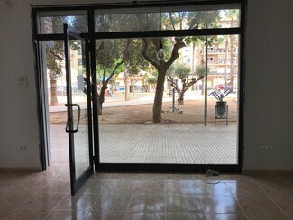 Plus de détails pour Local commercial à vendre