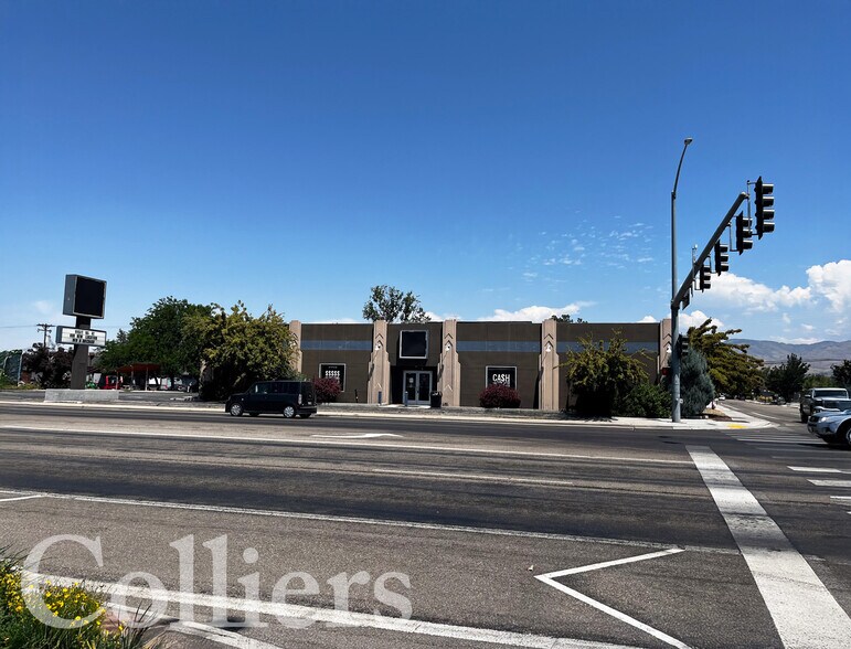 3602 W Chinden Blvd, Garden City, ID à louer - Photo de l’immeuble – Image 3 sur 4