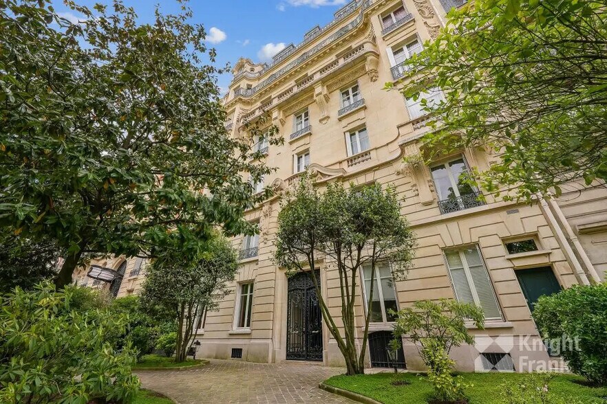 67 Avenue Georges Mandel, Paris à vendre - Photo de l’immeuble – Image 1 sur 9