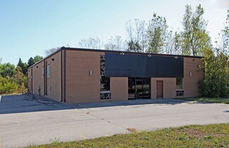 Plus de détails pour 6945 Homestretch Ave, Dayton, OH - Local d'activités à louer