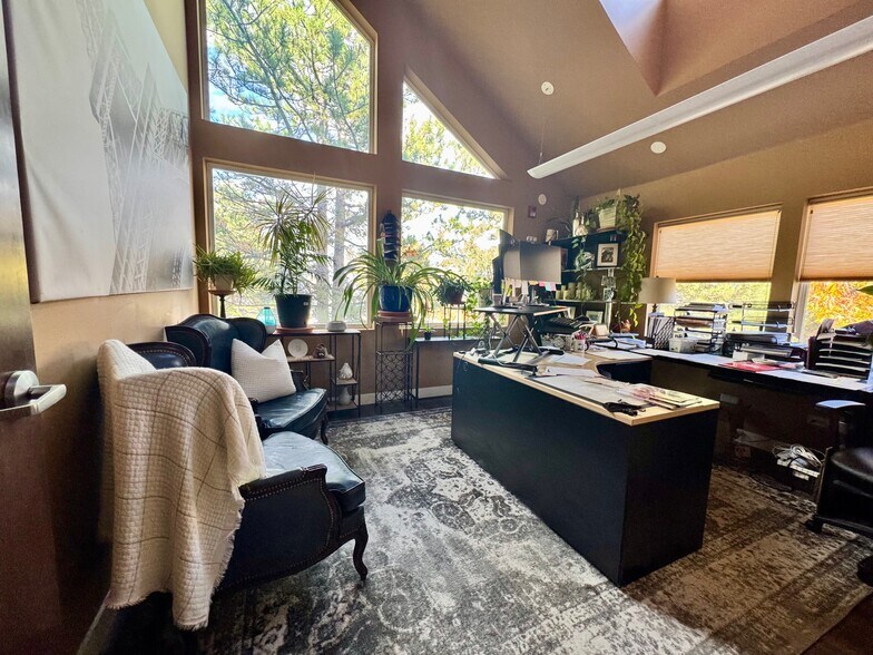 10354 W Chatfield Ave, Littleton, CO à louer - Photo de l’immeuble – Image 2 sur 10