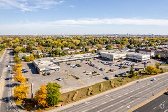 550-580 Boul Curé-Labelle, Laval, QC - VUE AÉRIENNE vue de carte
