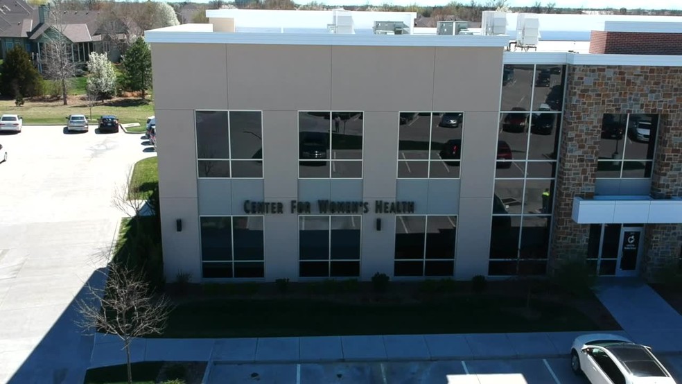 10111 E 21st St N, Wichita, KS à louer - Vidéo sur l’annonce professionnelle – Image 2 sur 13