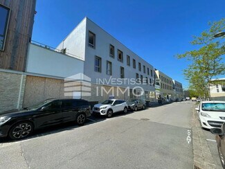 Plus de détails pour Local commercial à vendre
