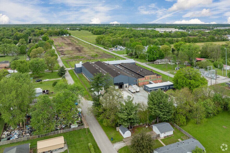 4530 N 25th St, Terre Haute, IN à louer - Aérien – Image 2 sur 24