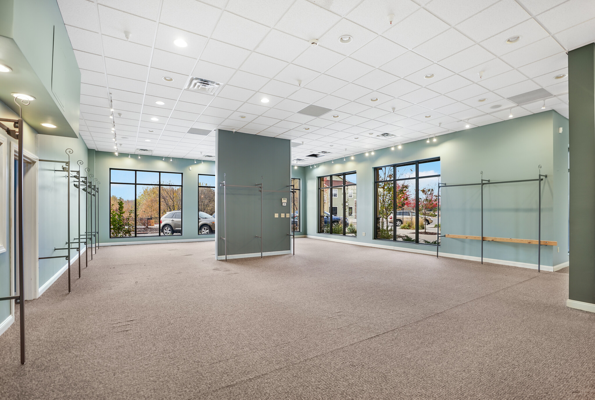 10225 City Walk Dr, Woodbury, MN à louer Photo intérieure– Image 1 sur 7