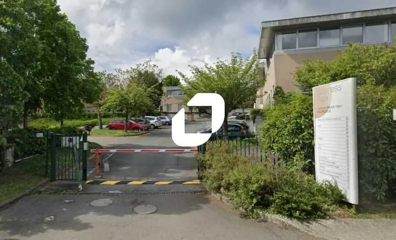 1 Rue Alfred De Vigny, Saint-Germain-en-Laye à louer - Photo de l’immeuble – Image 1 sur 7