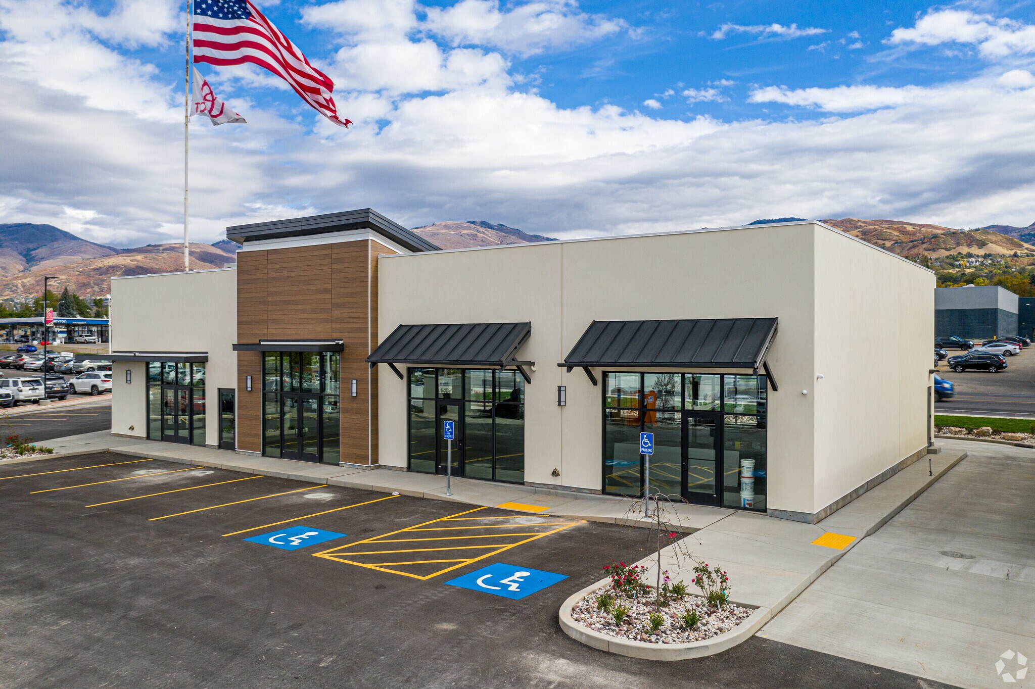 2468 S Highway 89, Woods Cross, UT à louer Photo principale– Image 1 sur 9