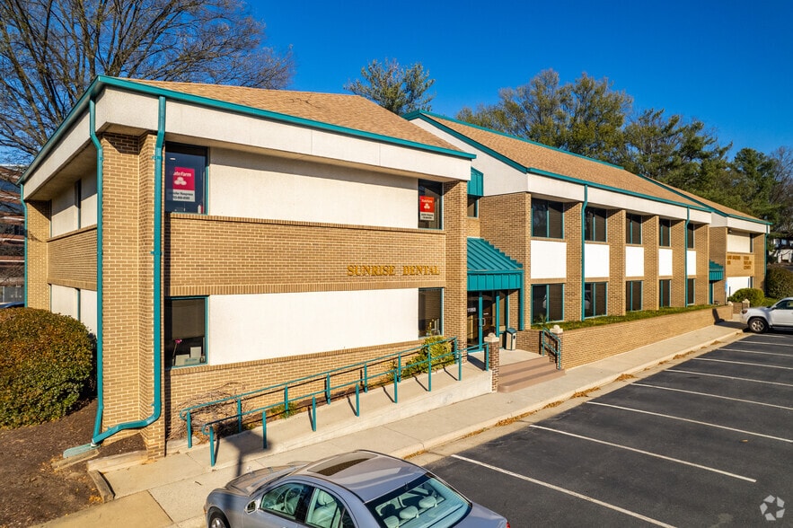 11860-11864 Sunrise Valley Dr, Reston, VA à vendre - Photo principale – Image 2 sur 17