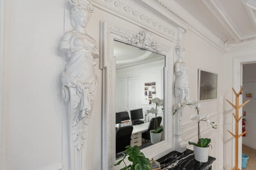 85 Rue De Maubeuge, Paris à louer - Photo de l’immeuble – Image 3 sur 7